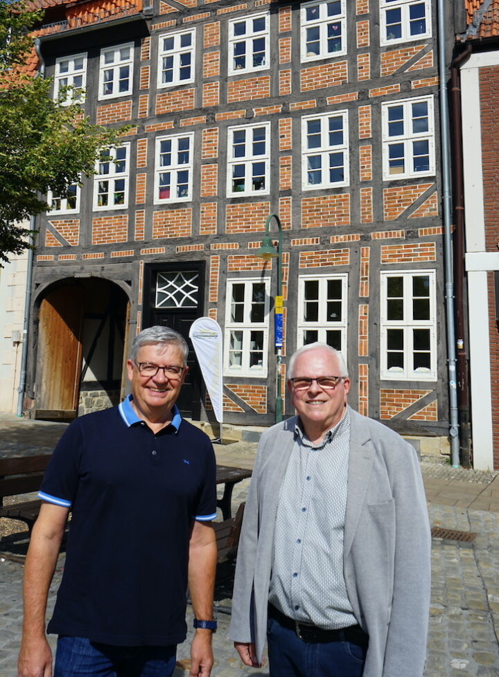 Helmut Friese, Hartmut Krämer (rechts). Foto: Beate Ziehres
